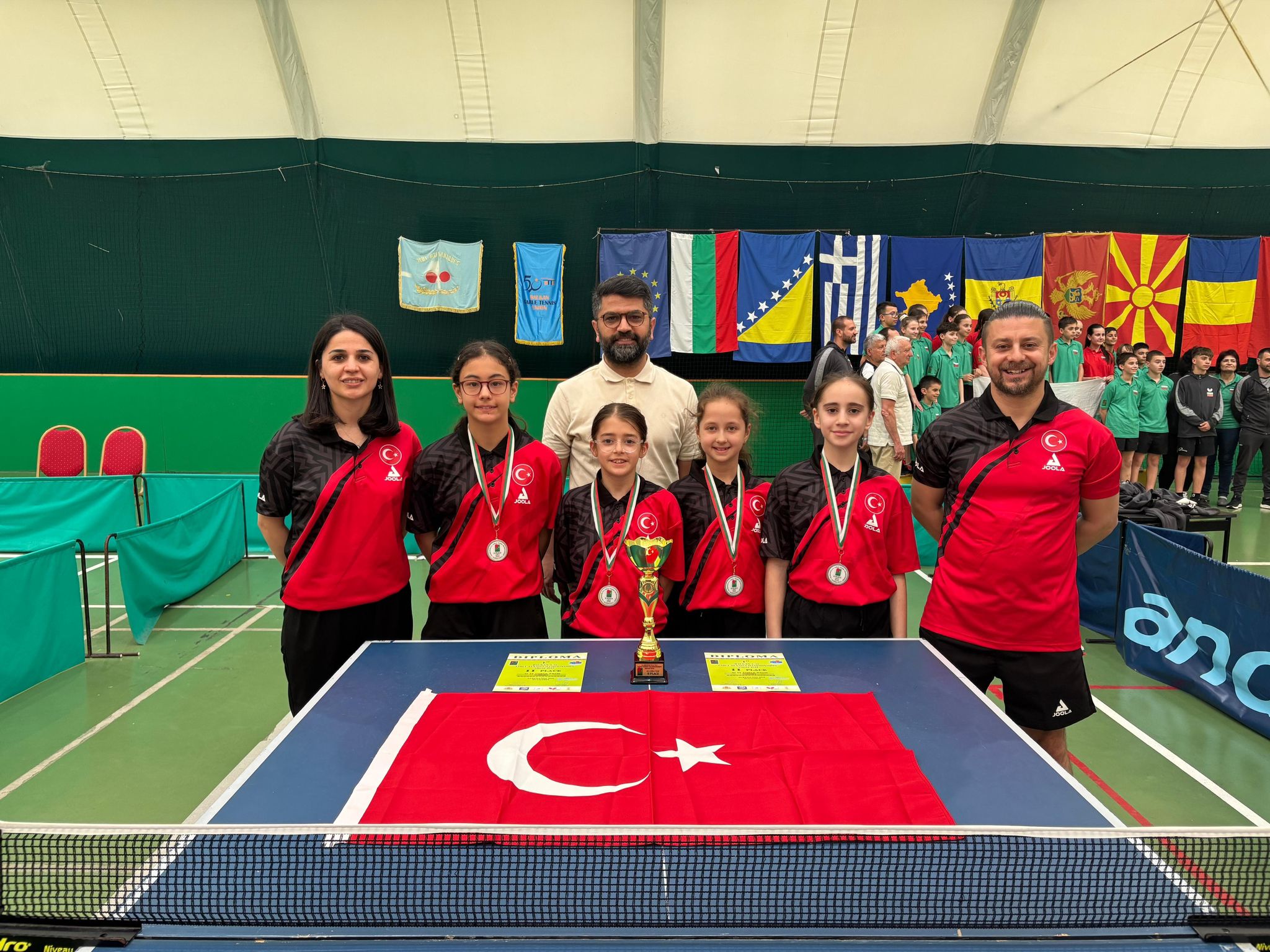 Aybige Feride Üstündağ’dan Milli Takım’da 3 Madalya