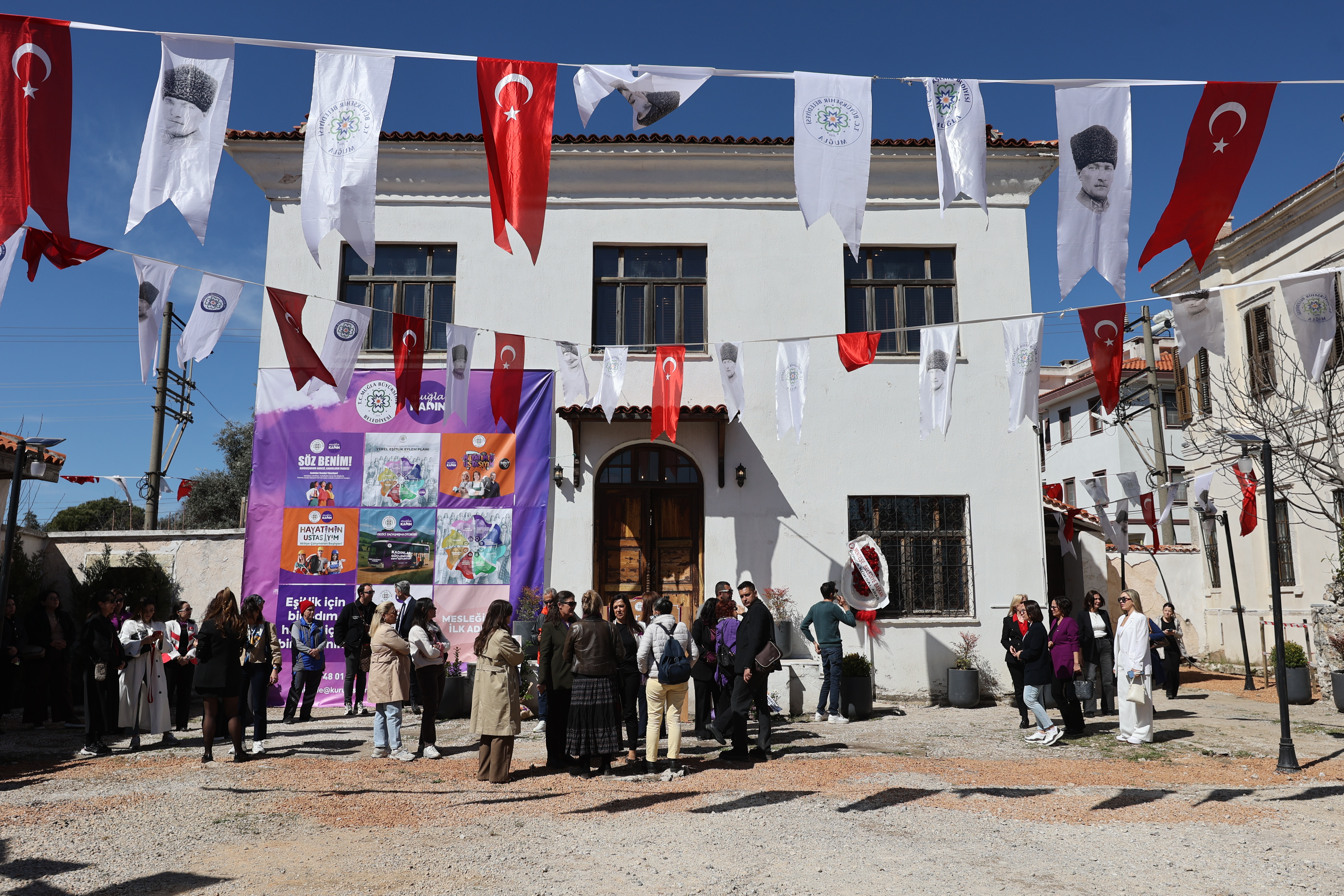 Büyükşehir’den 8 Mart’ta Ula’da Anlamlı Açılış: Mor Avlu Hizmete Girdi