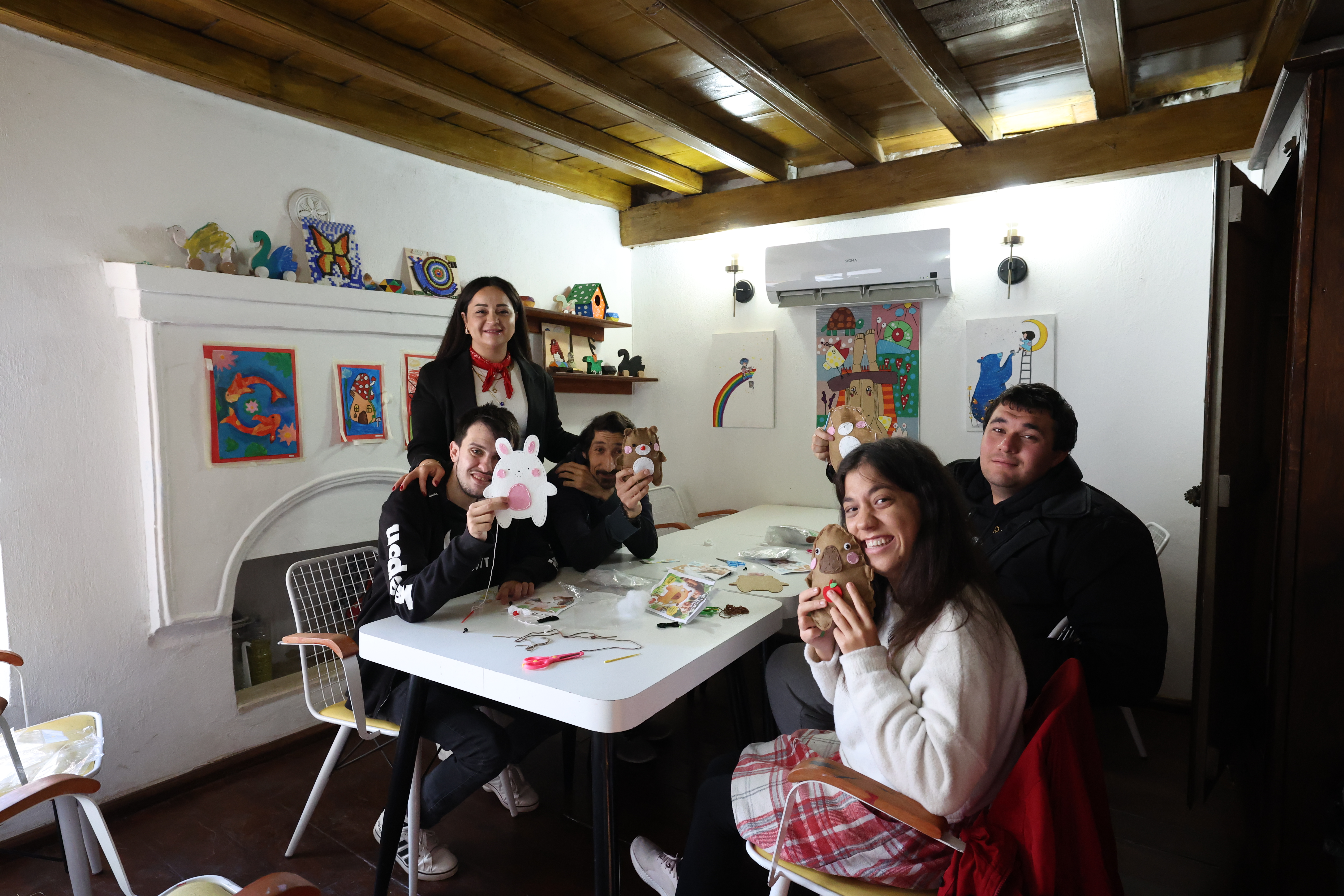 Gözcüler Evi’nde Yaratıcılık Filizleniyor