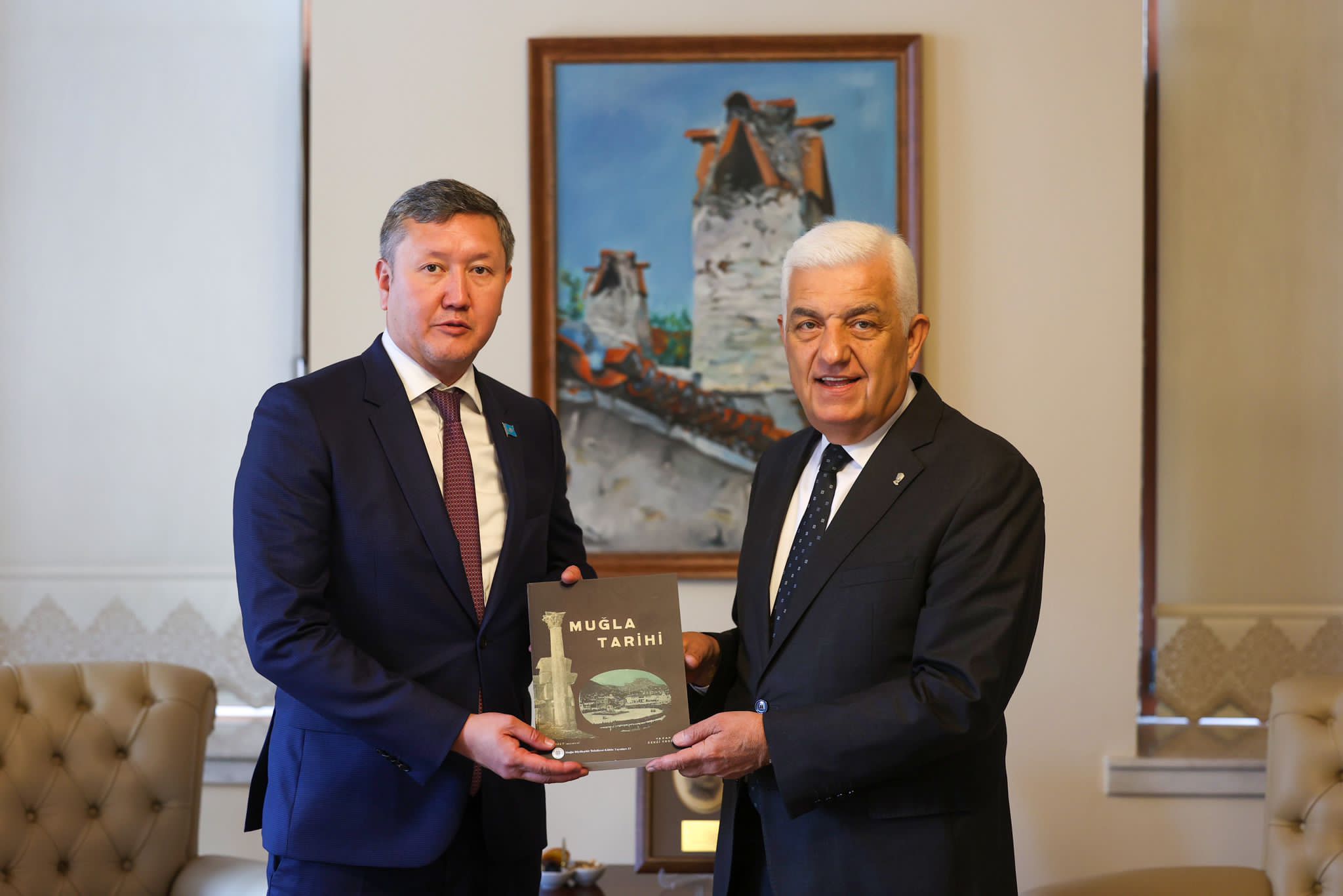 Kazakistan Cumhuriyeti Antalya Başkonsolosu Kanafeyev’den   Başkan Gürüne Ziyaret