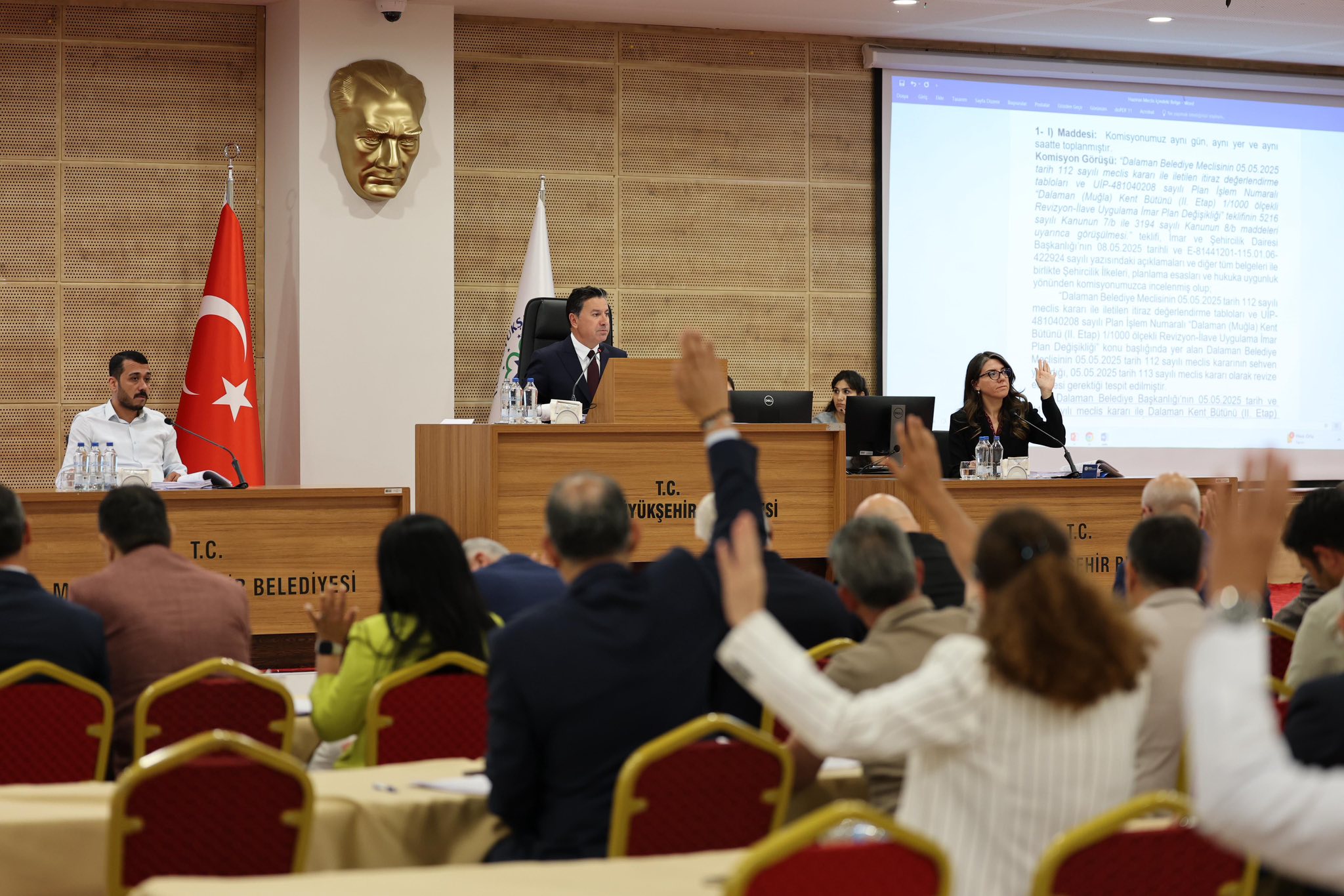 Sanata ve Hizmete Vefa: Muğla’da Turan Erol ve Orhan Çakır İsimleriyle Yaşayacak