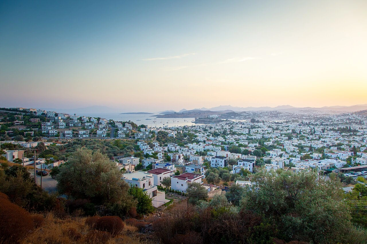 Bodrum ve Datça arasında deniz yoluyla ulaşım bağlantısı.